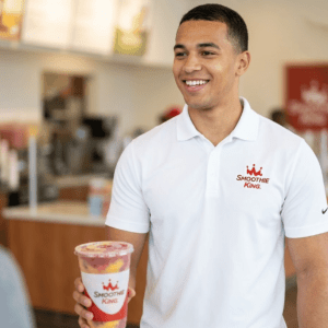 Smoothie King employee